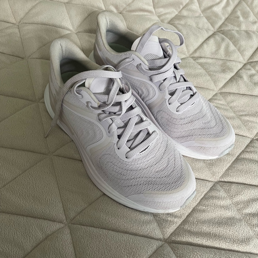 lululemon athletica Light Gray/White Mesh Running Sneakers
